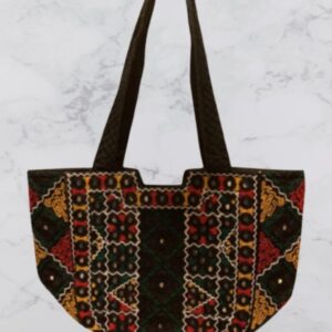 Kabelka látková vyšívaná větší